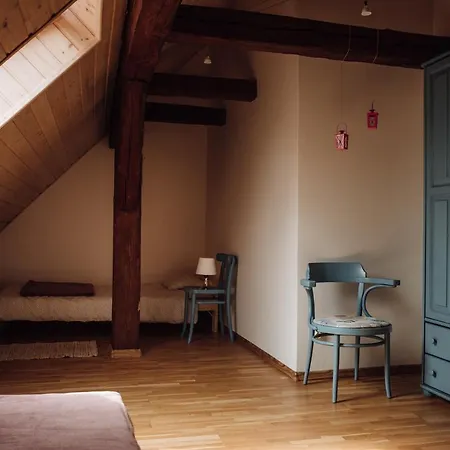 Osada Pod Lipa Apartment